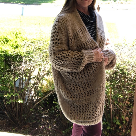 Stevie Hender cable knit open front cardigan - Picture 2 of 10